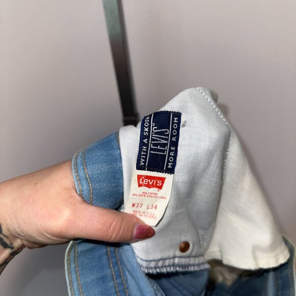 Vtg 70s Levi's Skosh More Room Jeans Orange Tab Light Wash Flare Jeans 33x34 - Picture 3 of 5